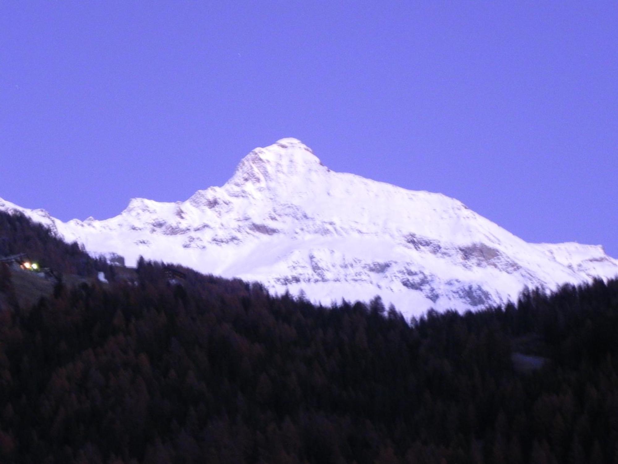 Le Vieux Rascard Chambres D'Hotes Champoluc Bagian luar foto